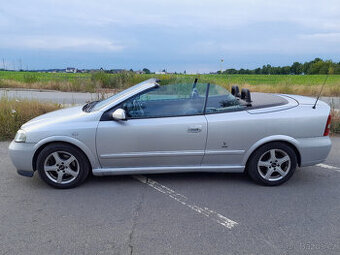 Opel Astra G cabrio 2.2 i