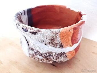 PRODAM OJEDINELY DIZAJNOVY GAIWAN NA MATCHA CAJ