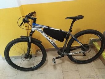Prodám Horské kolo Giant-Hlinikový rám-vel. 29-servis