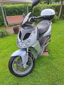 Aprilia sportcity 250i 2006