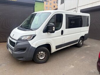 Peugeot Boxer r.v2016 9Míst