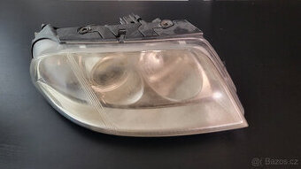 Světlo pravé přední VW Passat B5.5 halogen