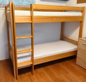 Dětská palanda z masivní borovice 90x200