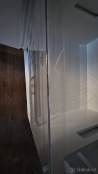 Vestavěná lednice s mrazákem