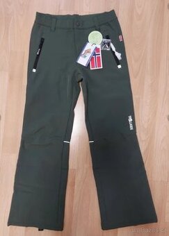 Nové zimní voděodolné softshellové kalhoty Trollkids, 152