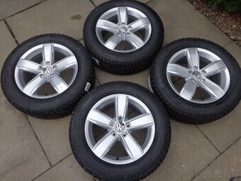 VW T-Roc / Passat zimna sada kol 215/60R16