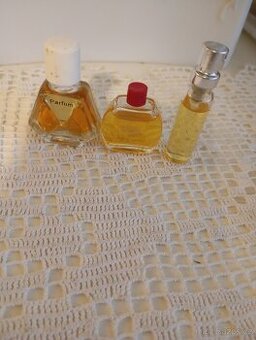 Miniatury toaletních vod