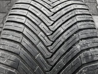 2ks zimních pneu 225/40 R18 Continental