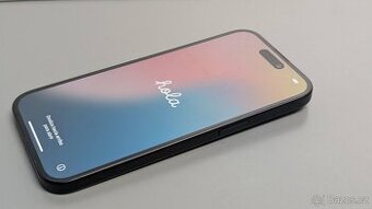 iPhone 15 128GB Černý - Super stav, jako nový, kabel