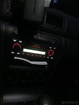 Škoda Symphony CD, Octavia 1. Přesvícene