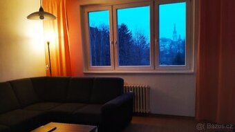 Dlouhodobě pronajmu zařízený a vybavený byt 2+1+ komora - 1