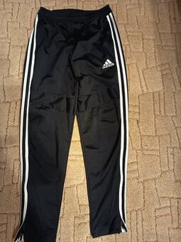 Adidas tepláky 14let