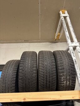 Zimní sada kol 5x112 r16 215/60