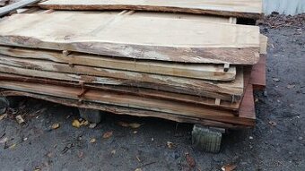 Dubové fošny červený i hnědý dub