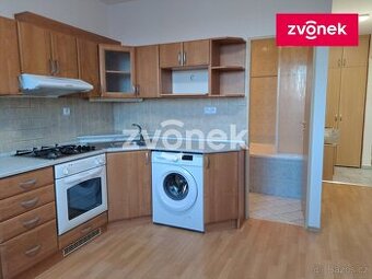Pronájem bytu 1+1 (48 m²) Zlín, Prštné - 1