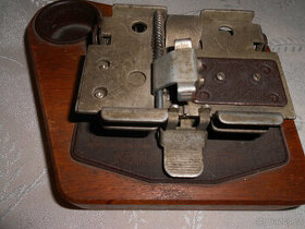 Prodám lepičku 16mm