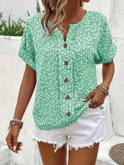 Halenka s kvítky vel. 46/48