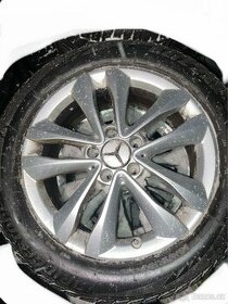 Zimní pneu Bridgestone 225/50r17 s MB disky - 1