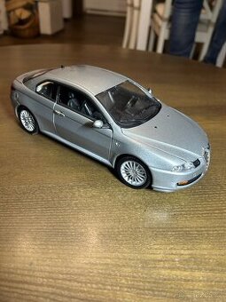 Alfa Romeo GT 1:18 Welly - 1