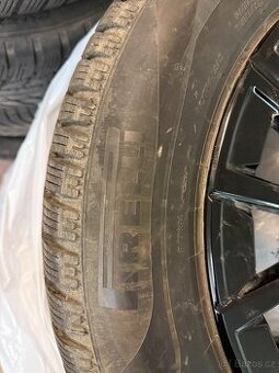 Alu kola 17 BMW černé 205/65/17 - 1