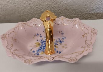 Růžový porcelán košíček