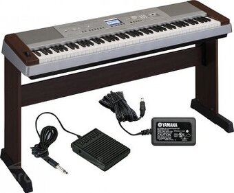 Klávesy YAMAHA Portable Grand DGX-640