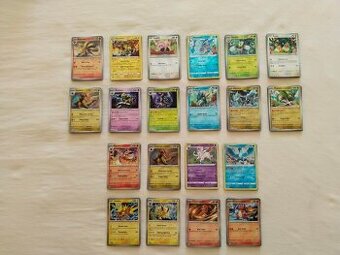 Pokémon bulk 176 Holo a Reverse holo karet - NEOPAKUJÍ SE