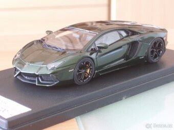 1/43 LookSmart - Lamborghini Aventador LP 700-4