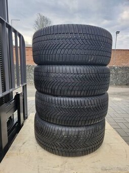 Celoroční - Bridgestone - 235/55/19 101T