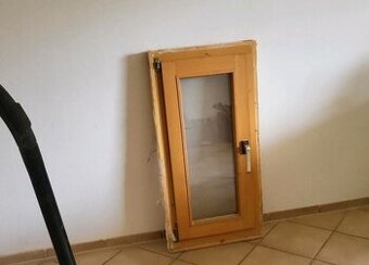 Okno 1ks
Höhe 109cm