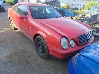 Mercedes  Benz