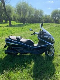 Piaggio X10 350 (24,5kw)po velkém servisu