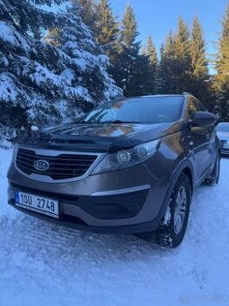 Kia Sportage 3 SL 2CRDI 4x4 nová STK