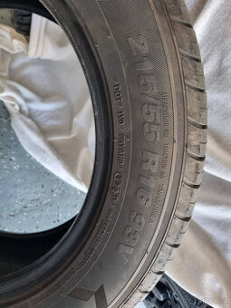 Prodám letní pneu 215/55R16