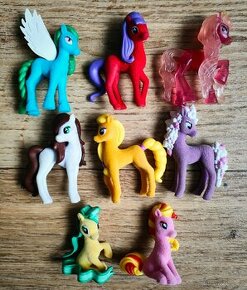 Sweet box Pony