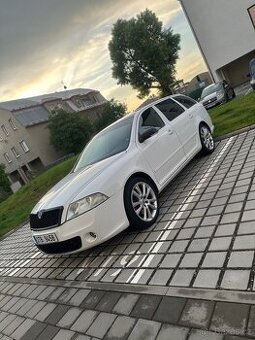 Octavia II RS
