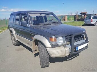 MItsubishi Pajero V6 3000