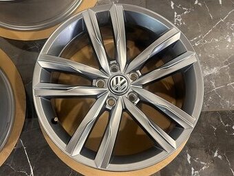 original alu vw passat r18 3G0601025K Dartford