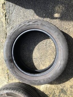 Continental 215/55R17 V