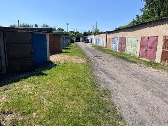 pronajmu garáž U Jatek - Lovosice