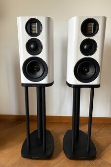 Wharfedale EVO 4.2 (bílá) + originální stojany Wharfedale