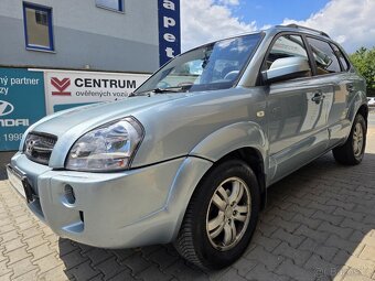 Hyundai Tucson 2.0-4x4-TAŽNÉ_1,6t-NÍZKÉ KM