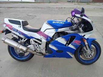 Suzuki GSX-R 750W