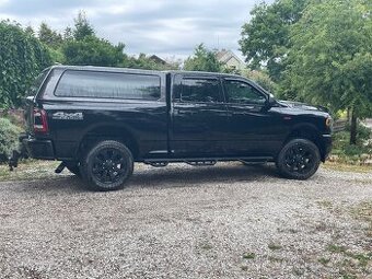 Dodge Ram 2500 6,4 heavy duty
