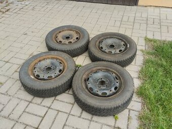 4x obutá zimní pneu Škoda Fabia 1 165x70xR14