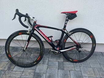silniční karbonové kolo Giant