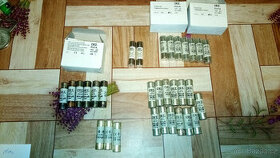 Válcové pojistky vel. 14x51 více kusů, více typů dle počtu A