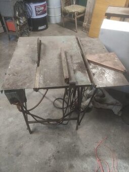 Cirkulárka s hoblovkou