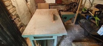 Pila, Cirkulárka výkonná 4kW ELTEMEK "REZERVOVÁNO".