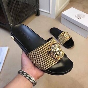 Pantofle Versace